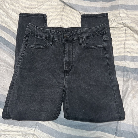 American Eagle Super Hi-Rise Jeggings - Picture 2 of 9